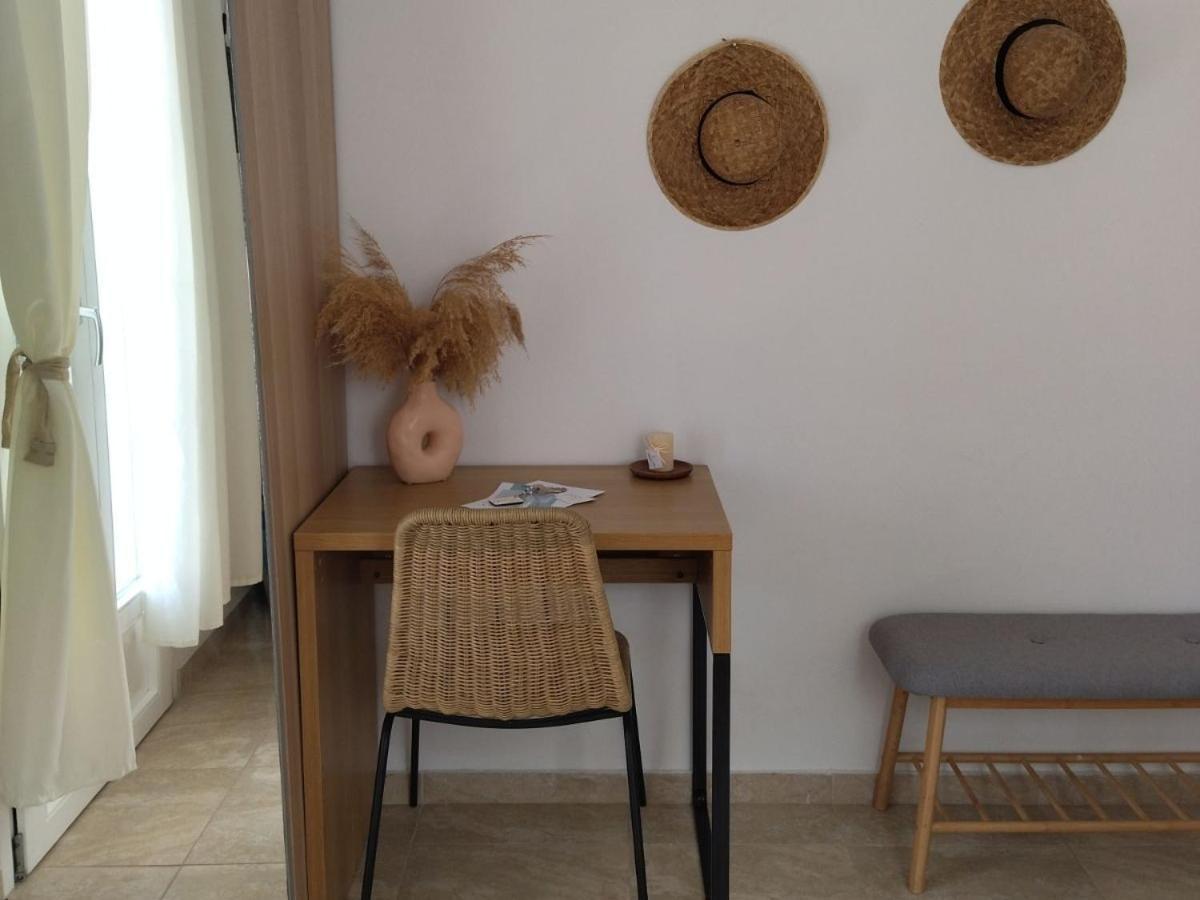 Gaia Serifos Apartments Rámos Chambre photo